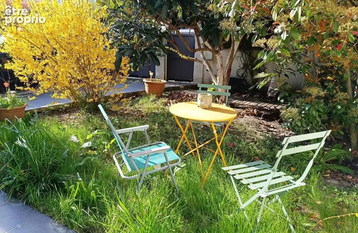 Maison Familiale 5 pièces 122m² Romainville (93230) - photo 2