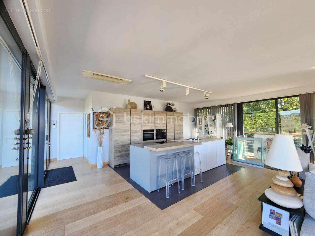 À Pézenas, superbe villa d'architecte - photo 14