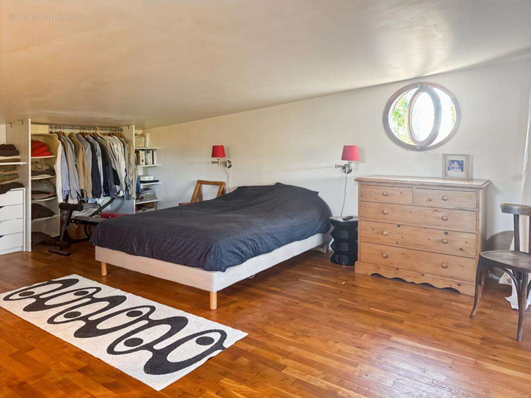 Maison à SABLE-SUR-SARTHE