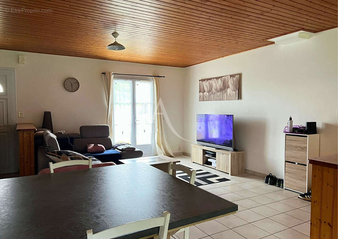 Maison à SAINT-GERVAIS