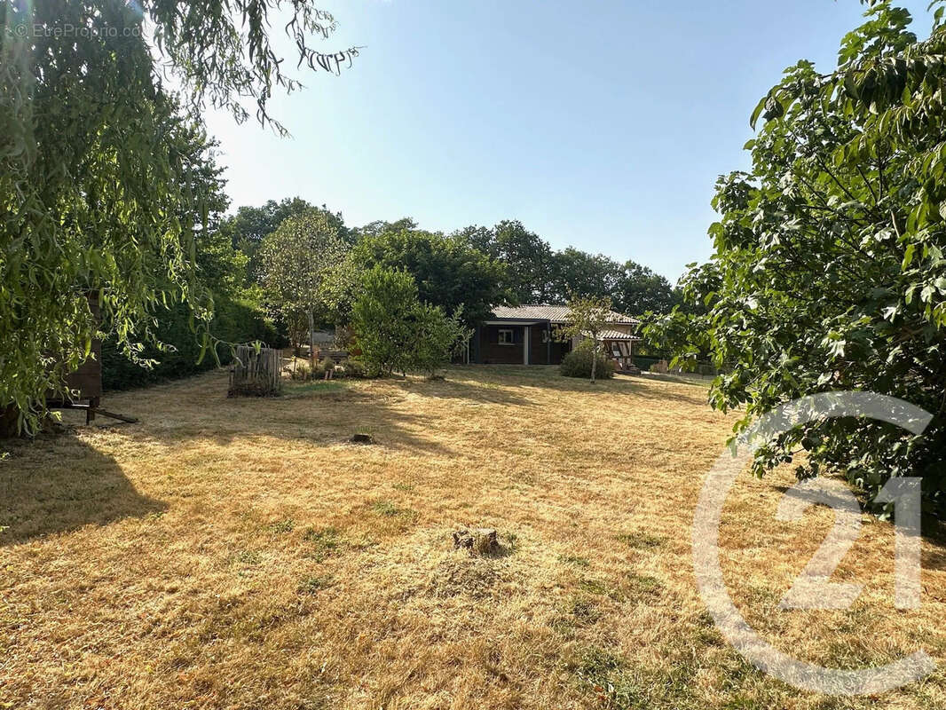 Maison 179 m² à Bonrepos-Sur-Aussonnelle  - photo 22