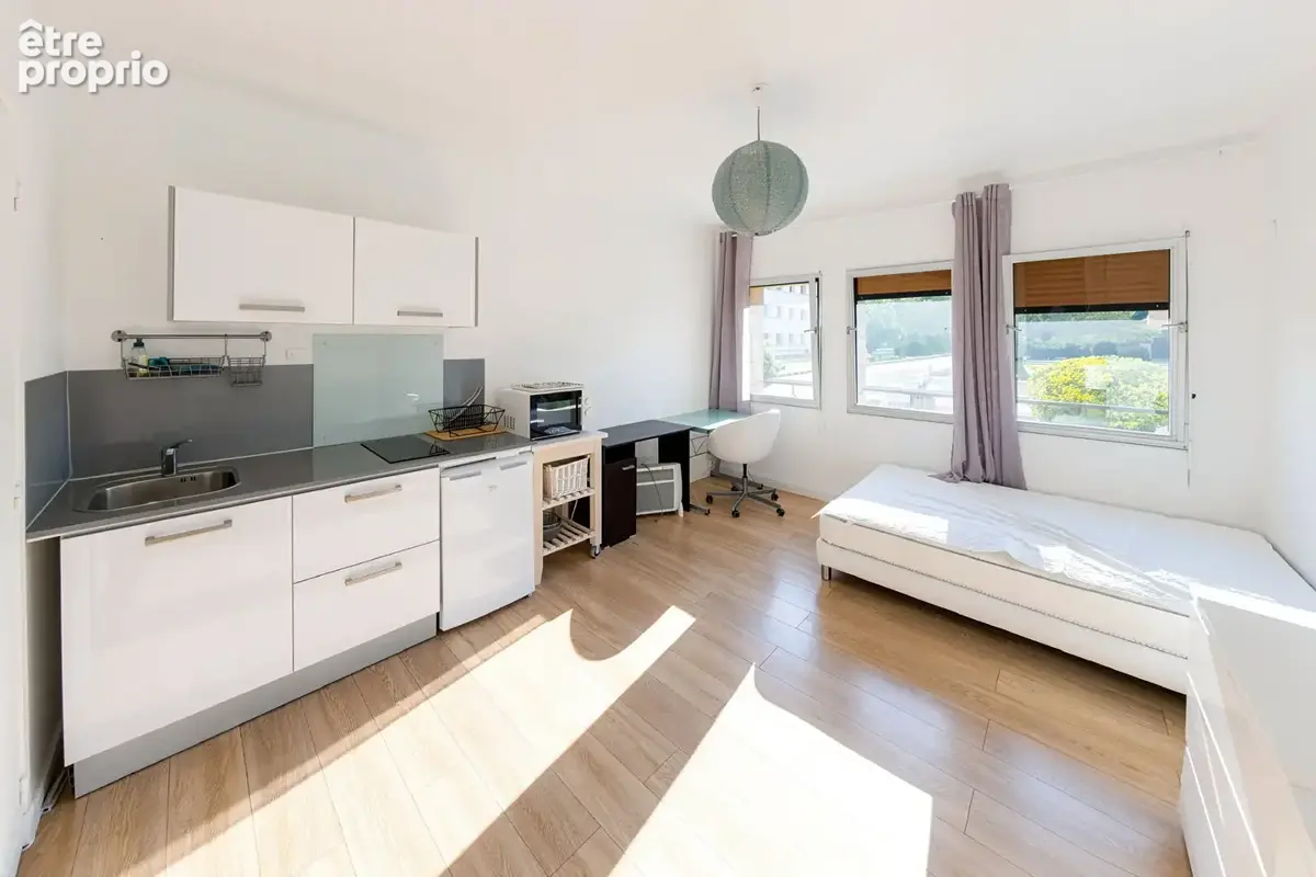 Vente Aix en Pce proche centre LC Gestion vous propose un appartement de type studio meublé actuellement loué dans une résidence - photo 2