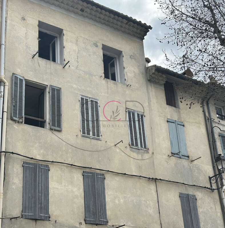Appartement à BARJOLS
