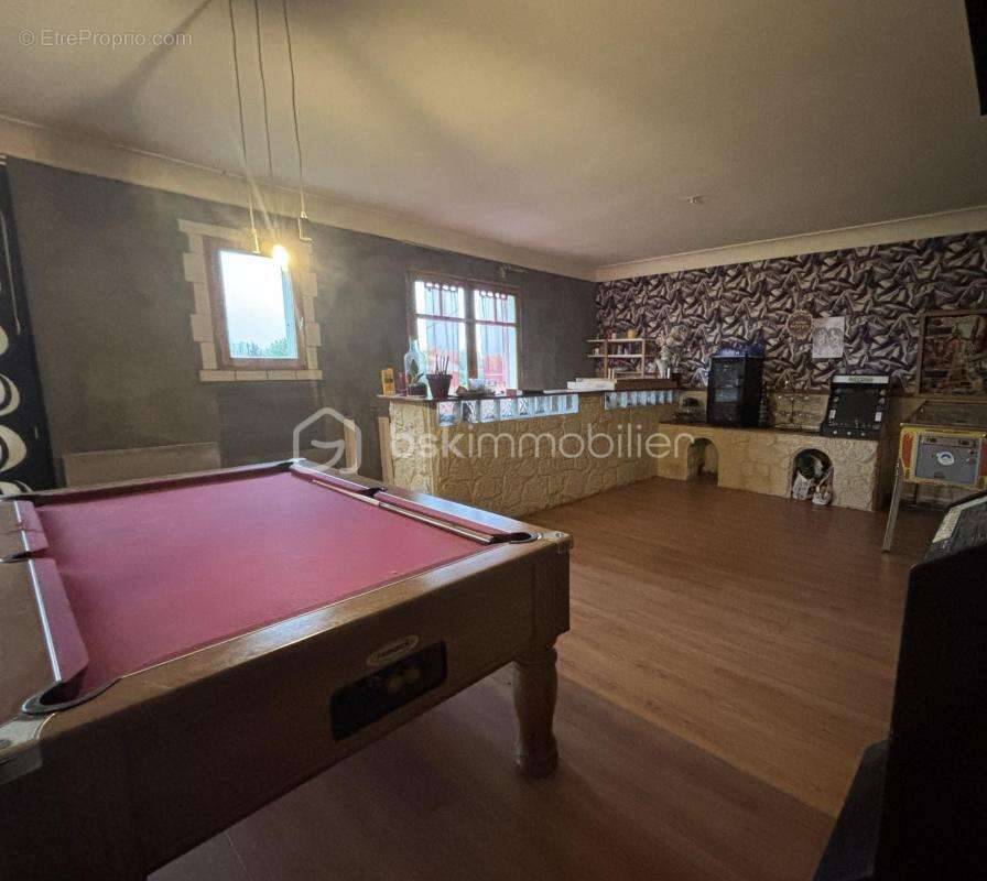 Maison à MAUZE-SUR-LE-MIGNON