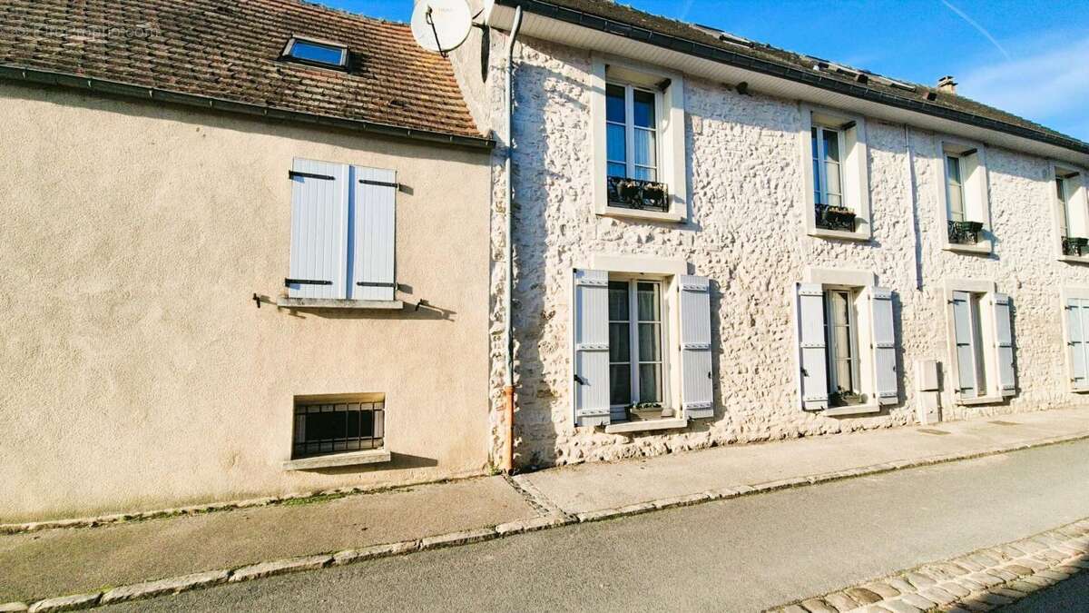 Appartement à CREPY-EN-VALOIS
