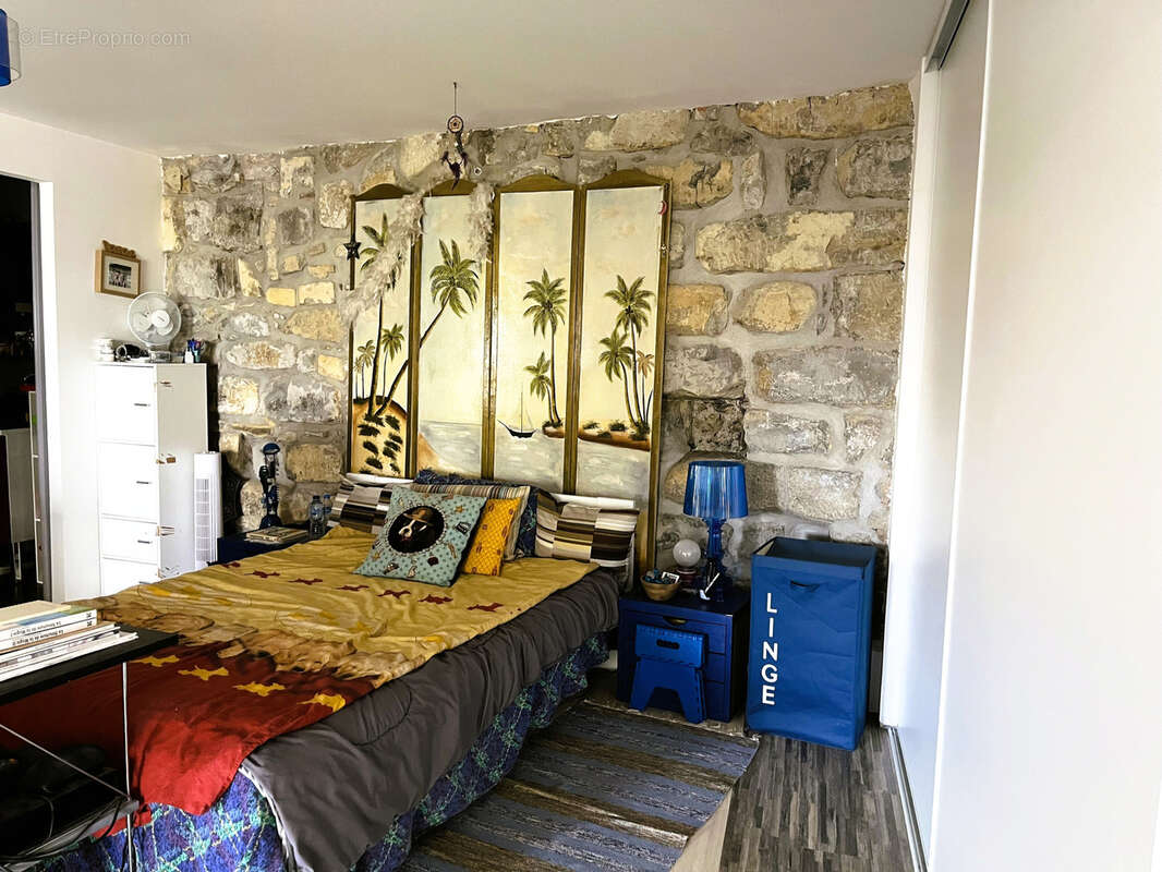 Maison à VILLENEUVE-DE-BERG