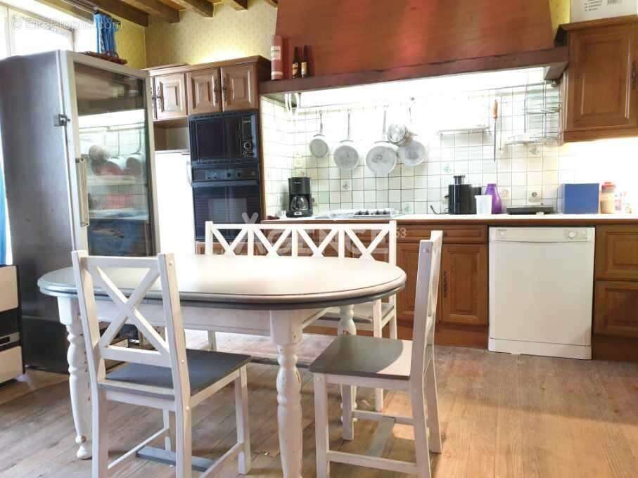 Appartement à AIRE-SUR-LA-LYS