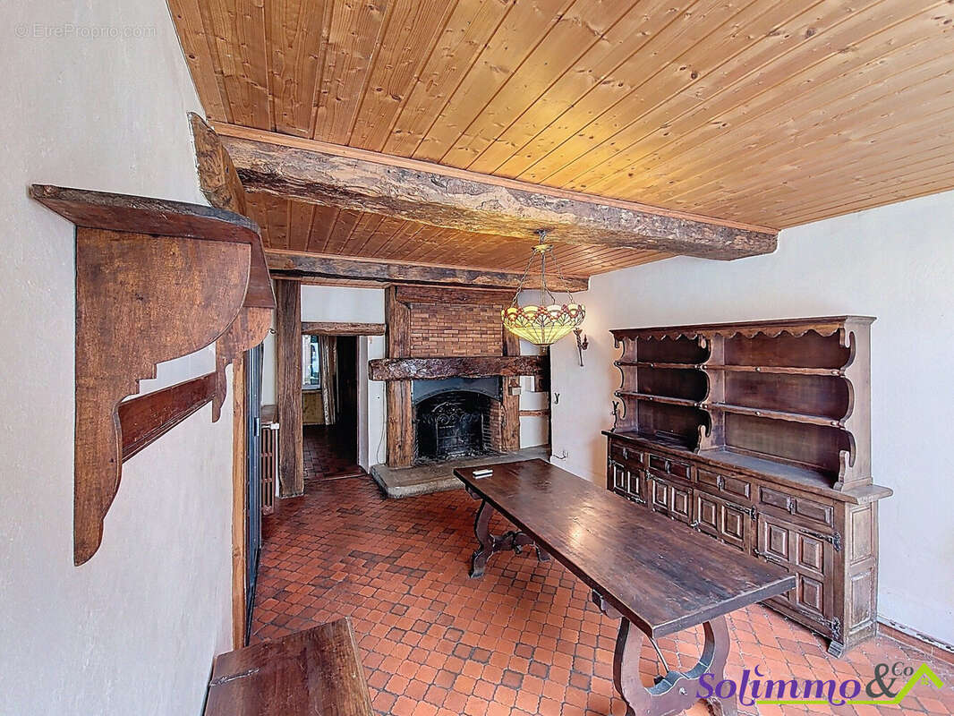 Maison à LES ABRETS