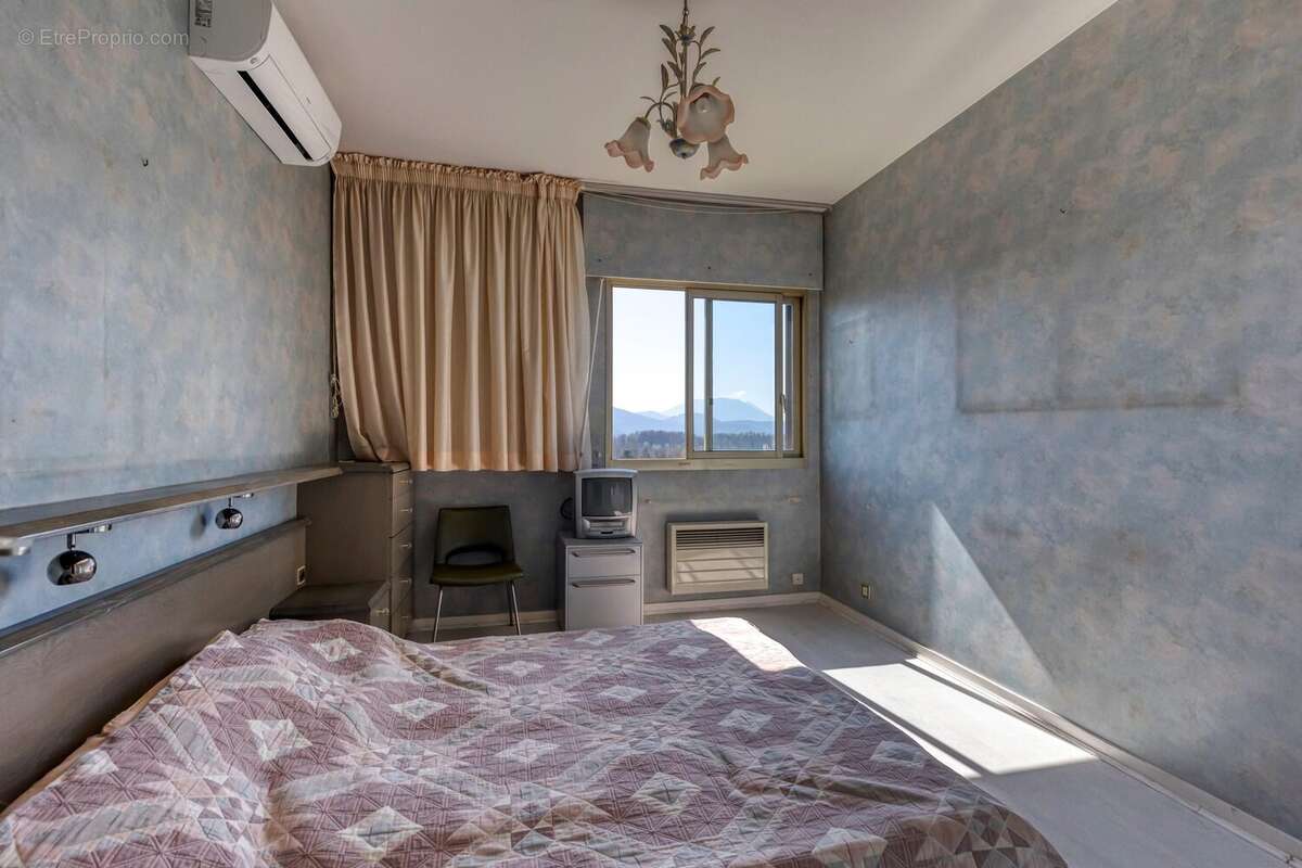 Appartement à MEYLAN