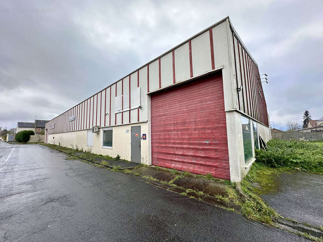 Commerce à SAINT-QUENTIN