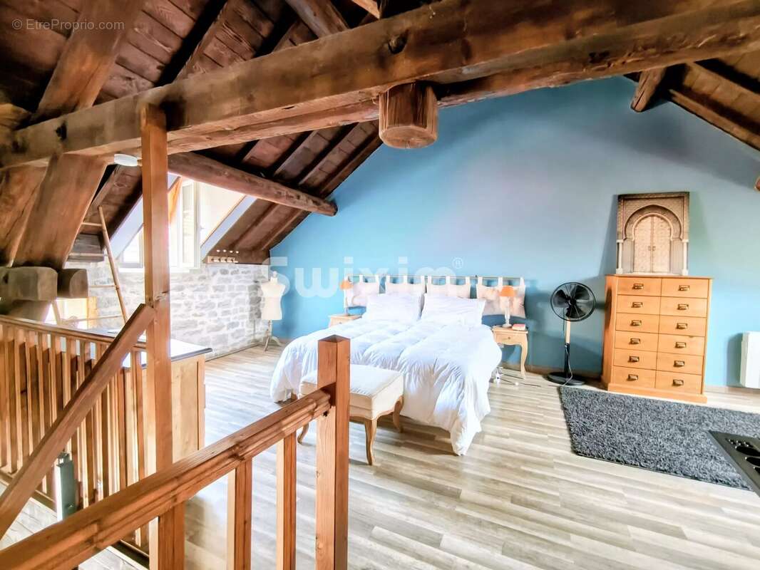 Maison de village en pierre - photo 4