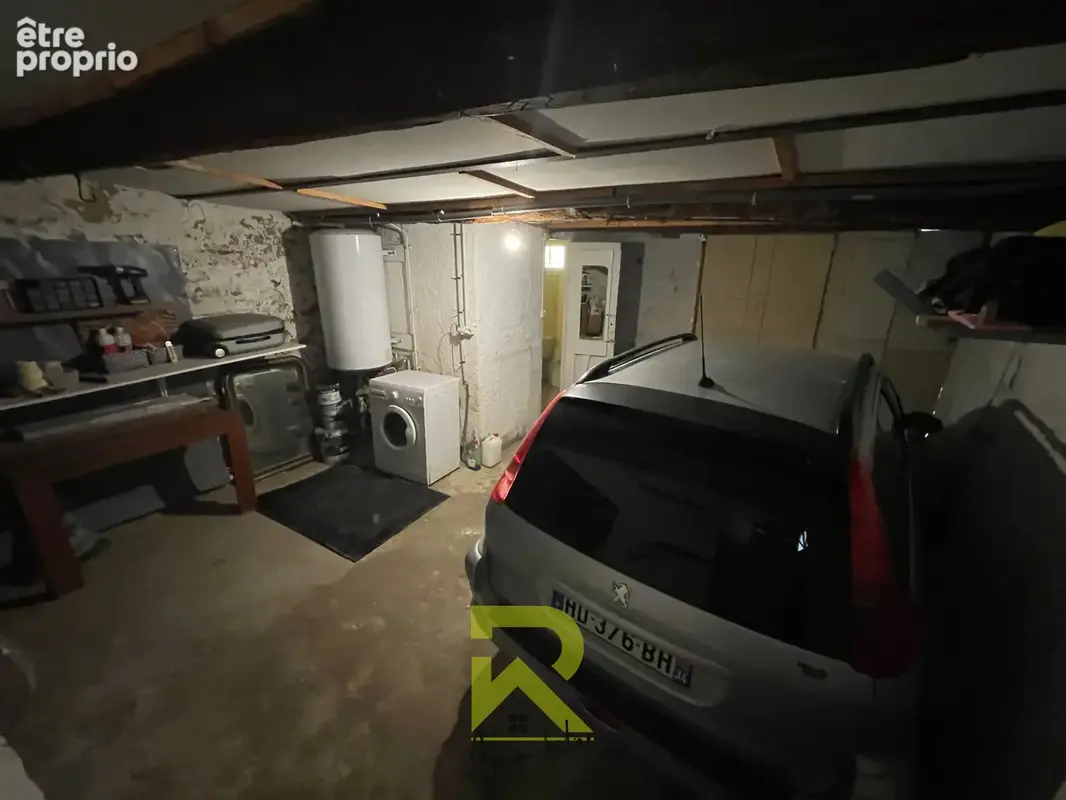 Maison de village avec garage - photo 12