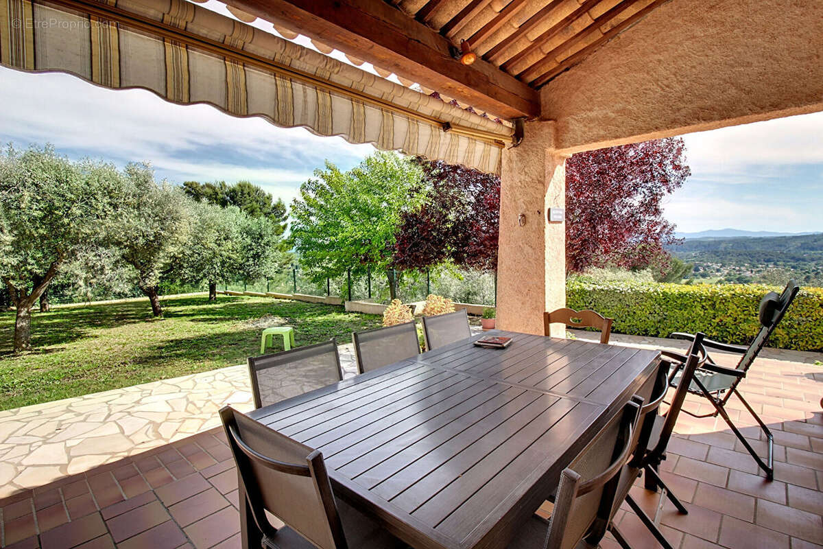 A VENDRE EN EXCLUSIVITE à Draguignan - Maison 4 pièces Lumineuse et calme avec belle vue - photo 17