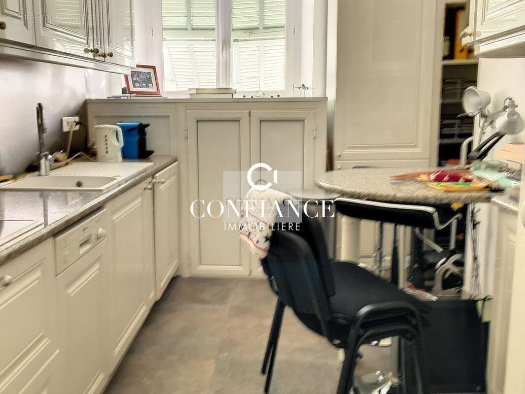 Appartement 69 m² à Nice  - photo 6