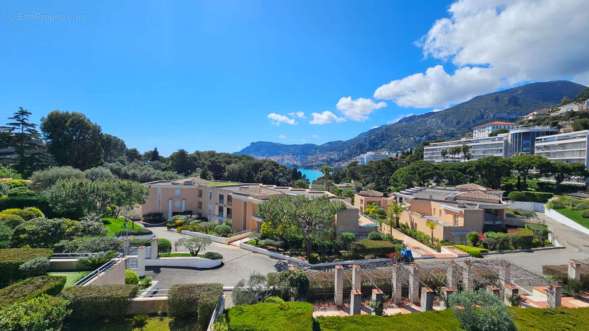 Appartement à ROQUEBRUNE-CAP-MARTIN