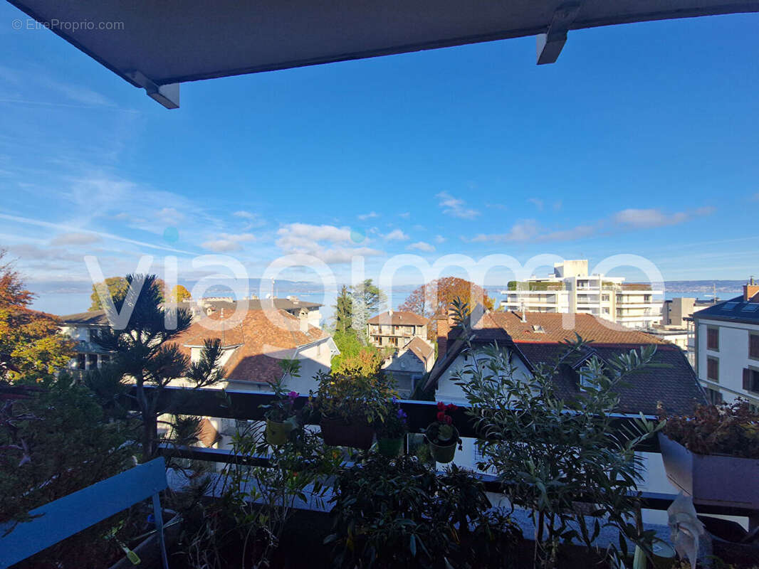 Appartement à EVIAN-LES-BAINS