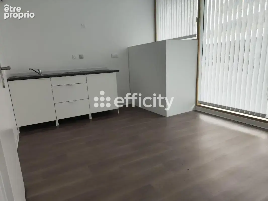 Locaux/Biens immobiliers - photo 5