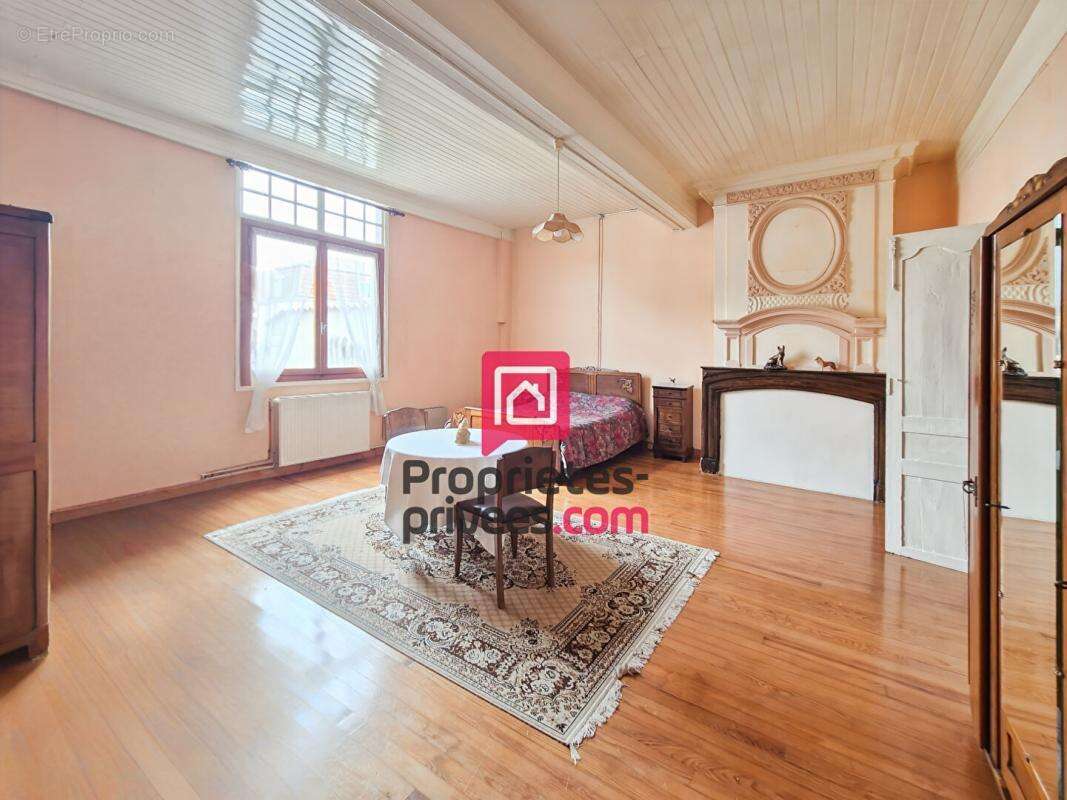 Maison à CASTELJALOUX