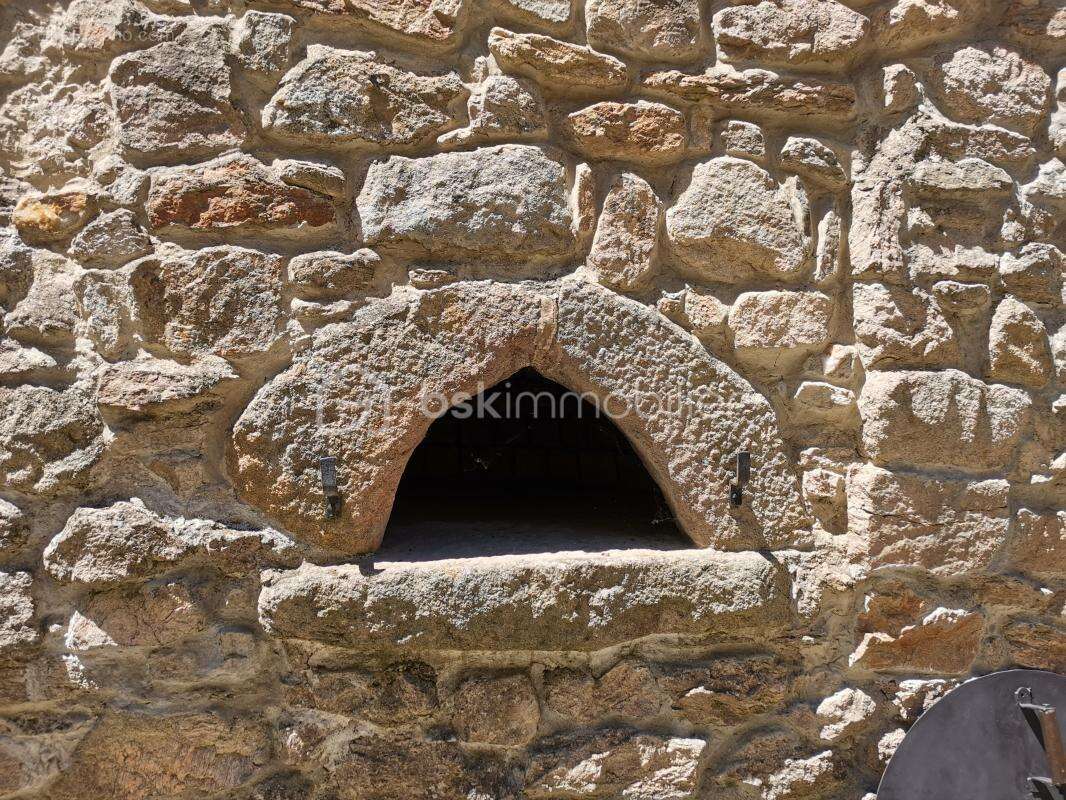 Maison à LE CHAMBON-SUR-LIGNON