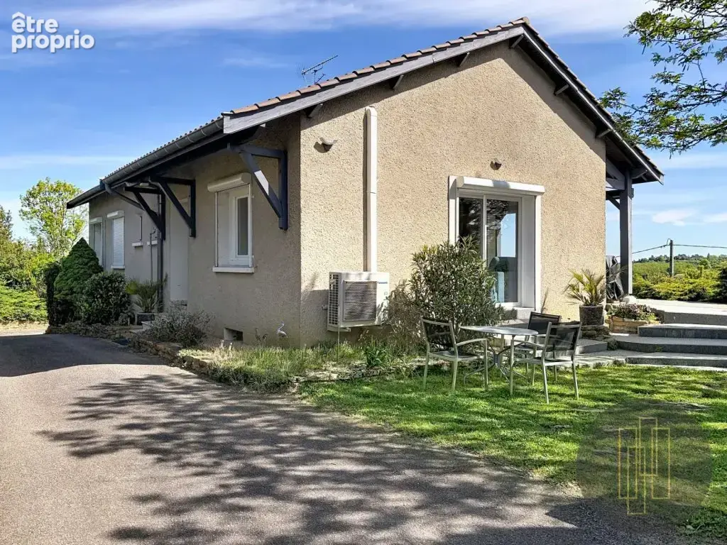 Dommartin La Chicotière - Maison avec vue, piscine et 2 500 m² de terrain - photo 3