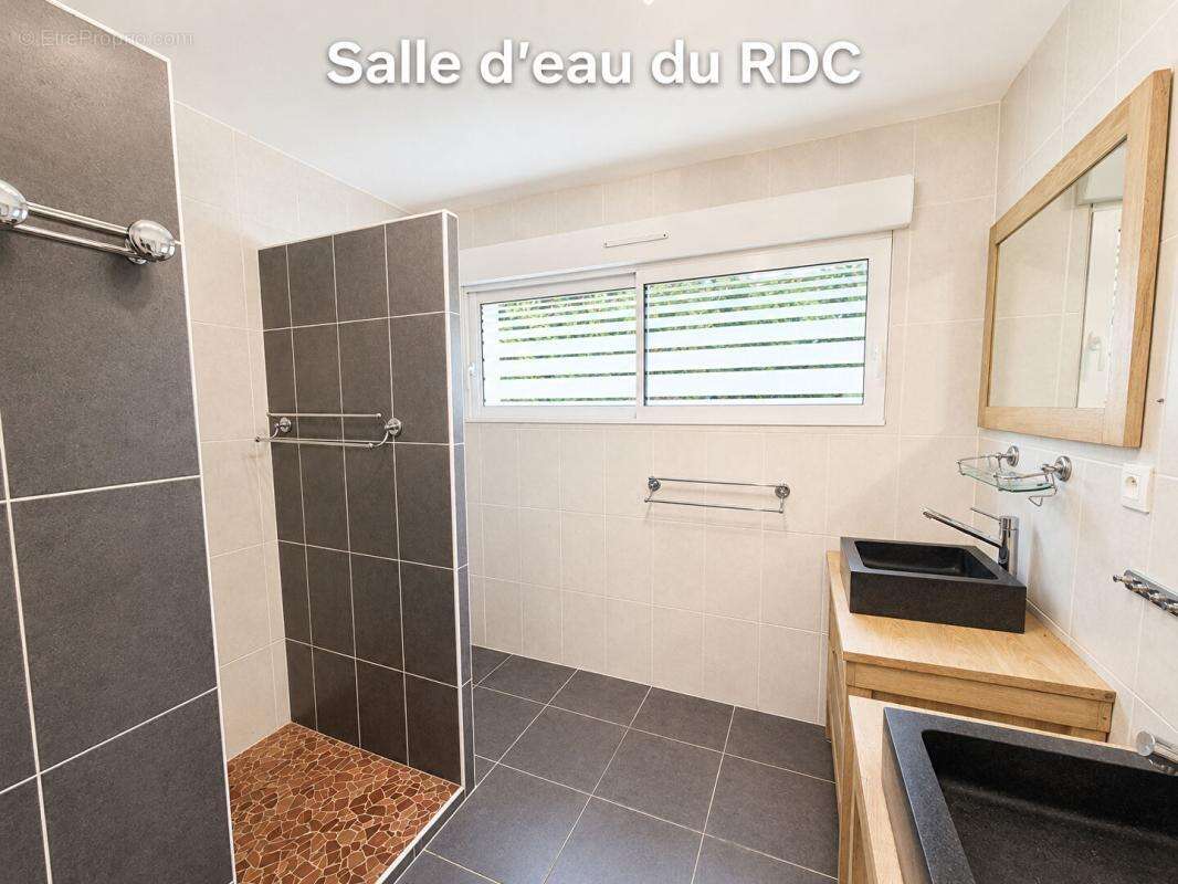Magnifique propriété de 218 m² sur parc arboré de 3 748 m² avec hangar de 256 m² - photo 9