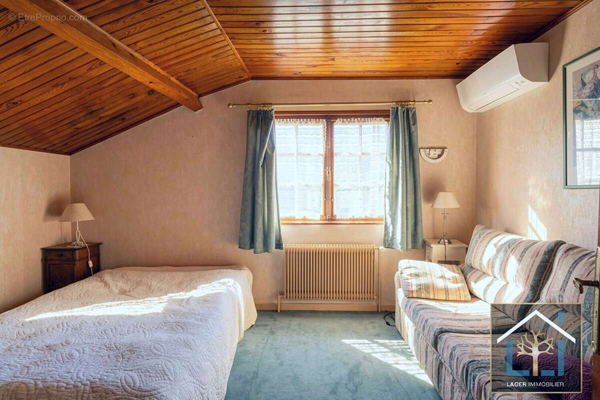 Maison à MONTLUEL