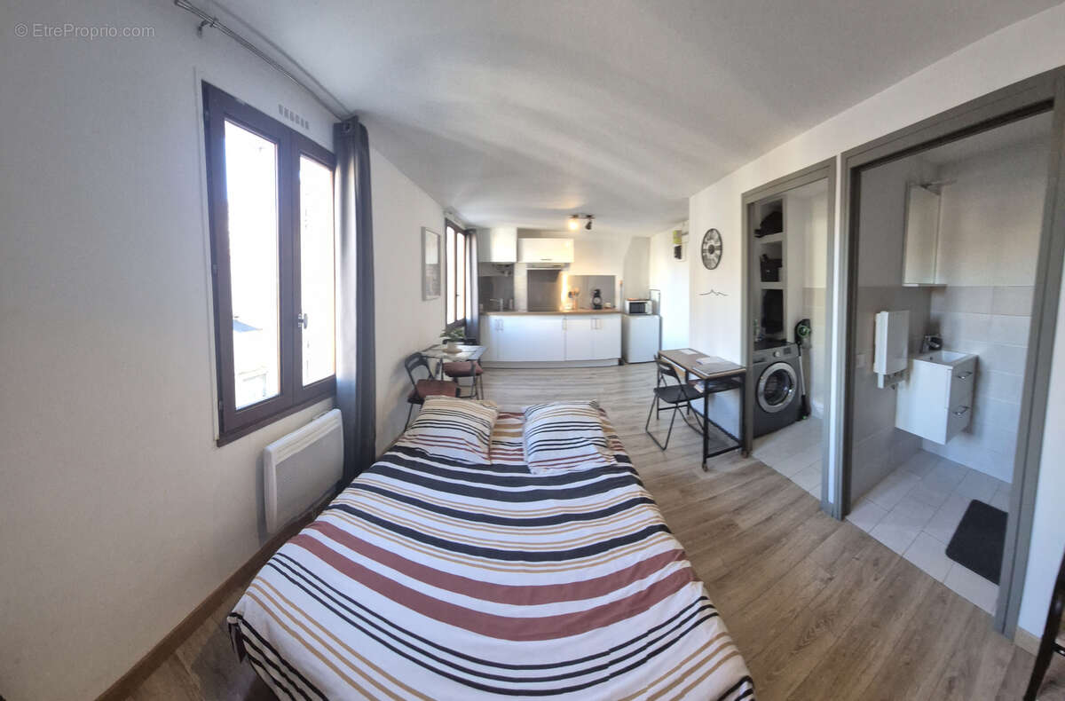 6e   Cour Julien   Studio de 22.23 m2 situé au 4e étage - photo 6