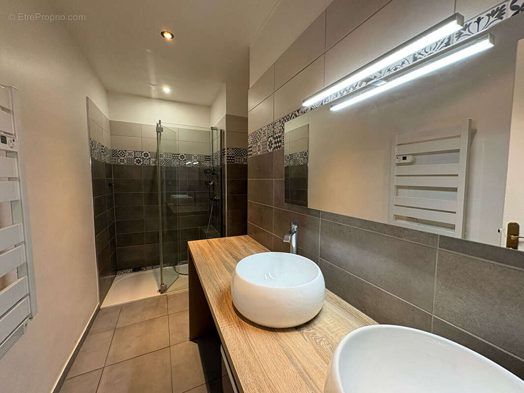 Appartement à HYERES