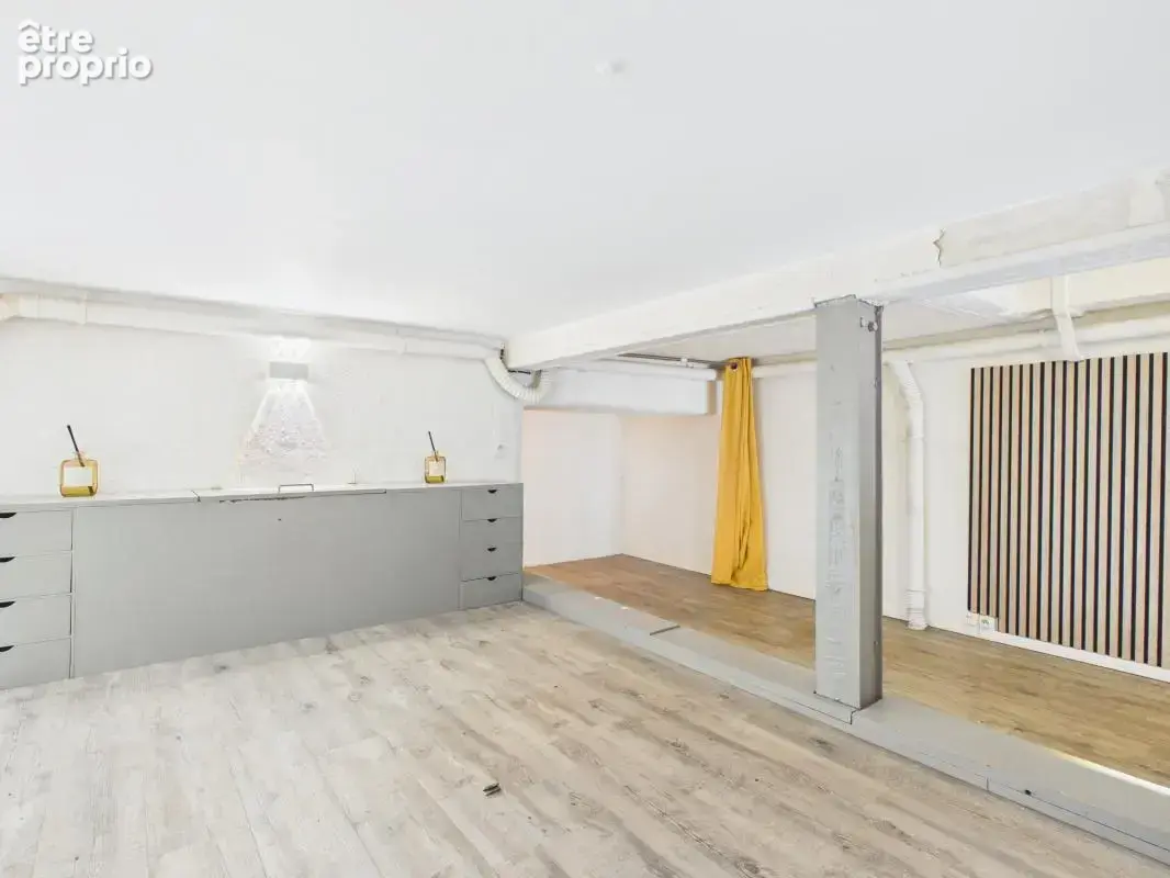 Loft avec commercialité - photo 15