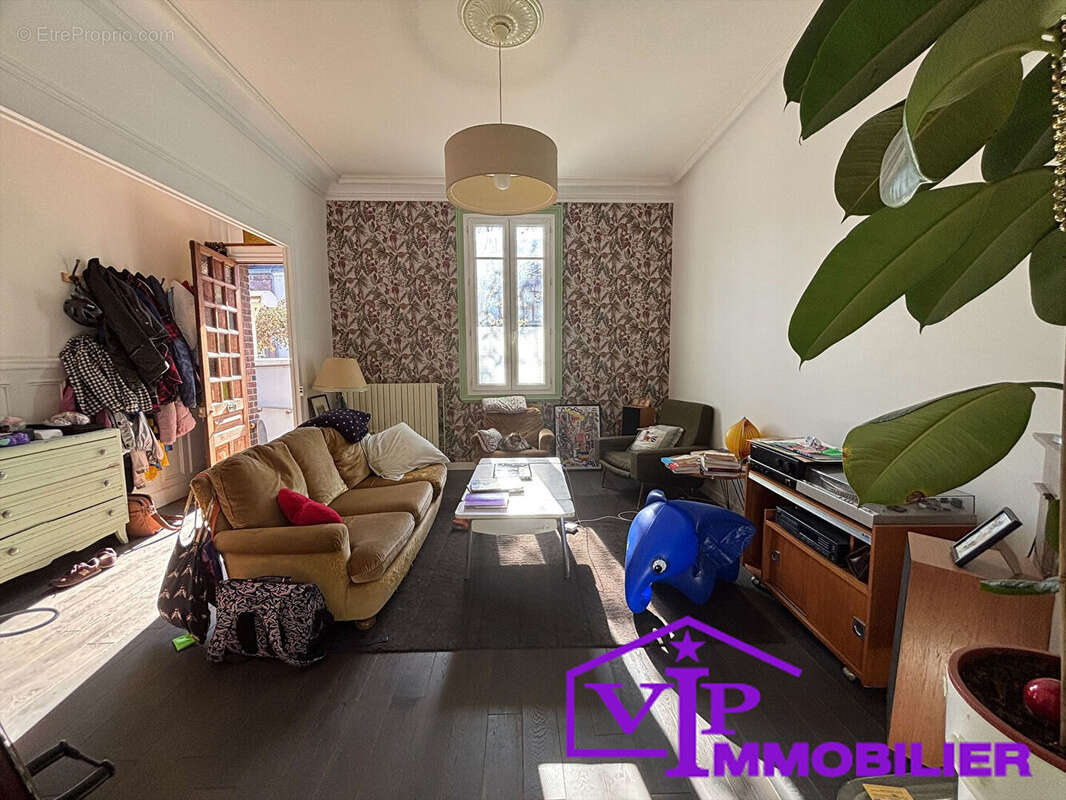 Maison à SOTTEVILLE-LES-ROUEN