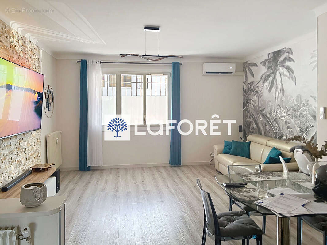 Appartement à CAGNES-SUR-MER