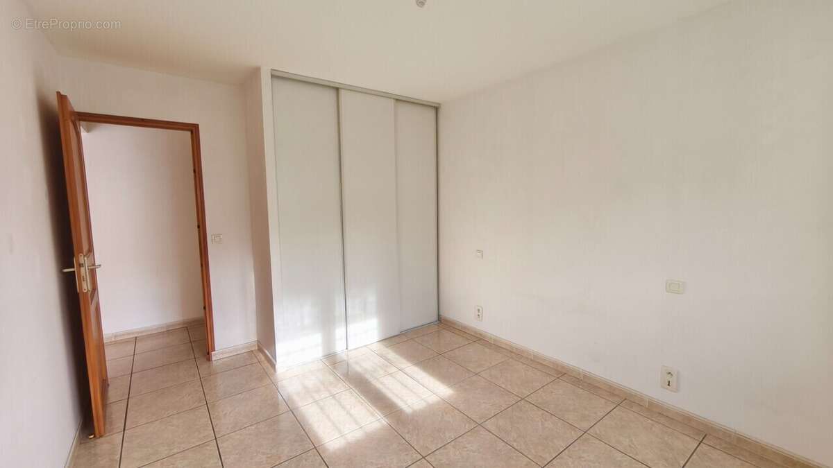 Appartement à BAGES