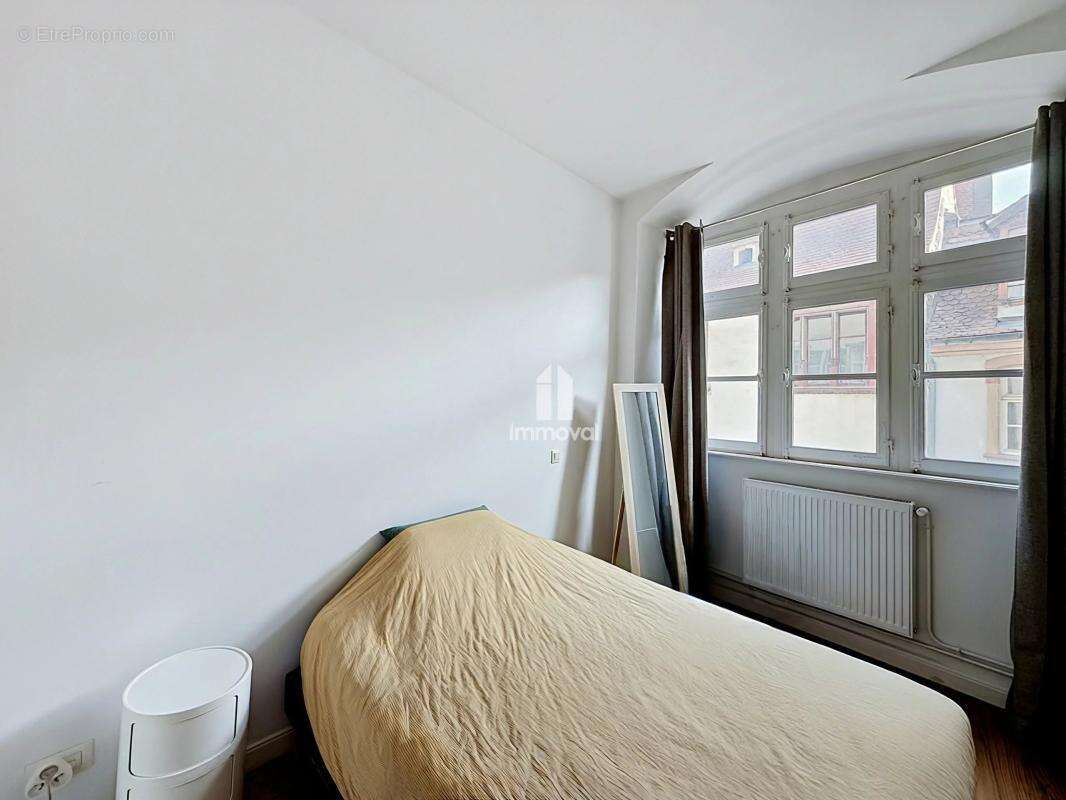 Centre ville - t2 - 55 m² - photo 4