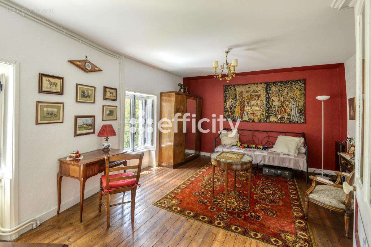 Maison 227 m² à Montaigu  - photo 14