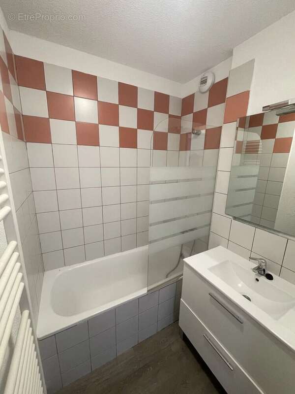 Appartement à LES ANGLES