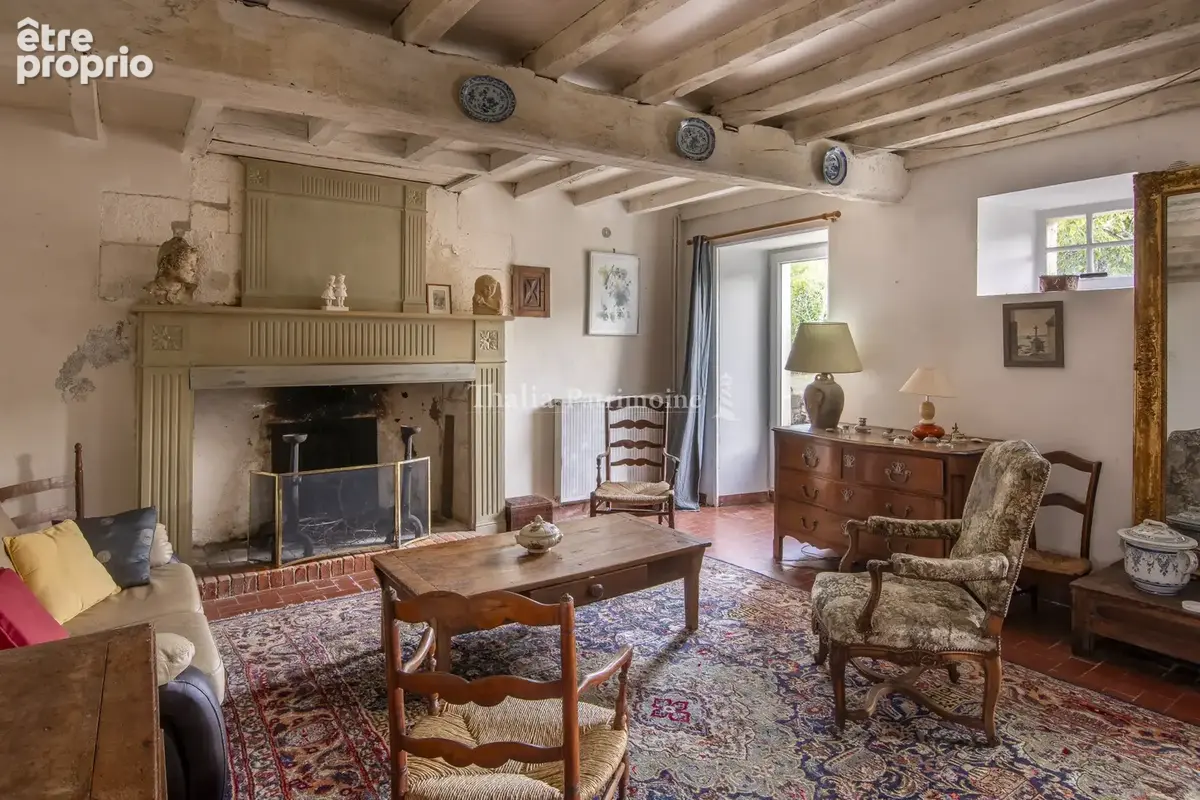 MAGNIFIQUE PROPRIETE A RENOVER   380 m2 environ -10 chambres, 1 dortoir- terrain 2ha8, dépendances - MAREUIL e - photo 3