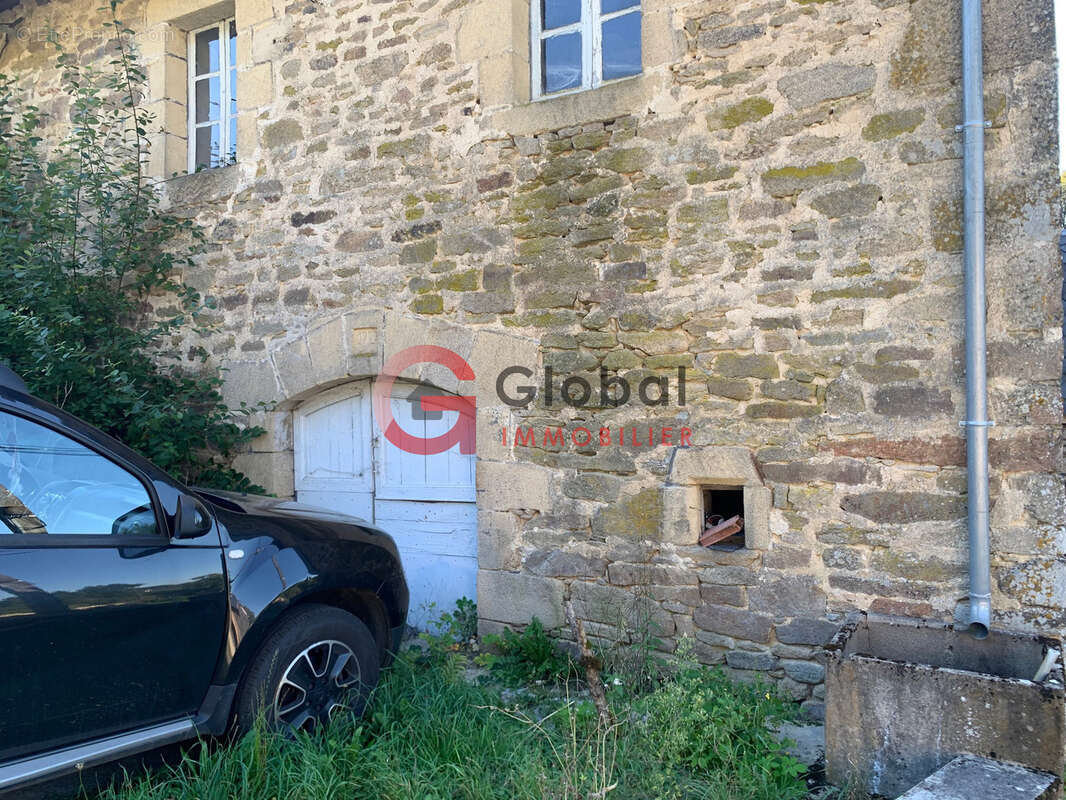 Maison à MADRANGES