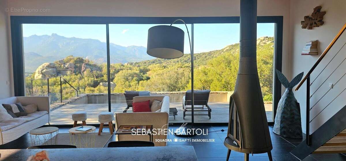 Maison 113 m² à Figari  - photo 8