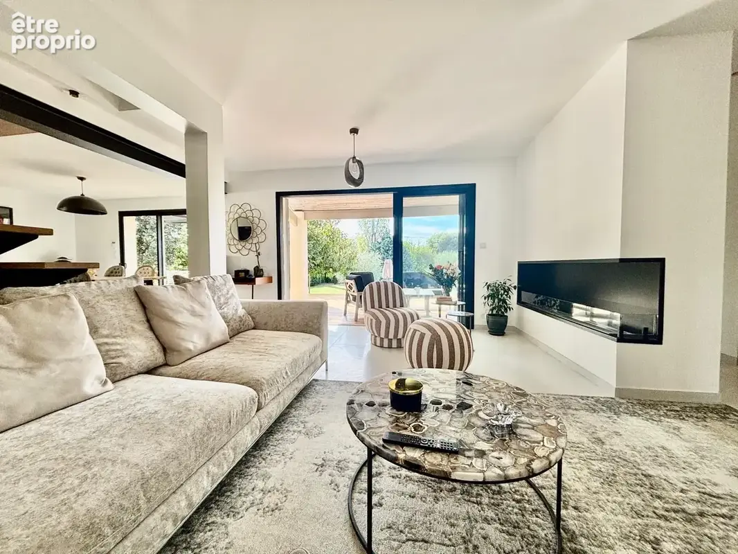 Grignan - villa 3 chambres avec dépendances et piscine - photo 13