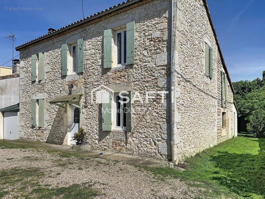 Photo 1 - Maison à PINEUILH
