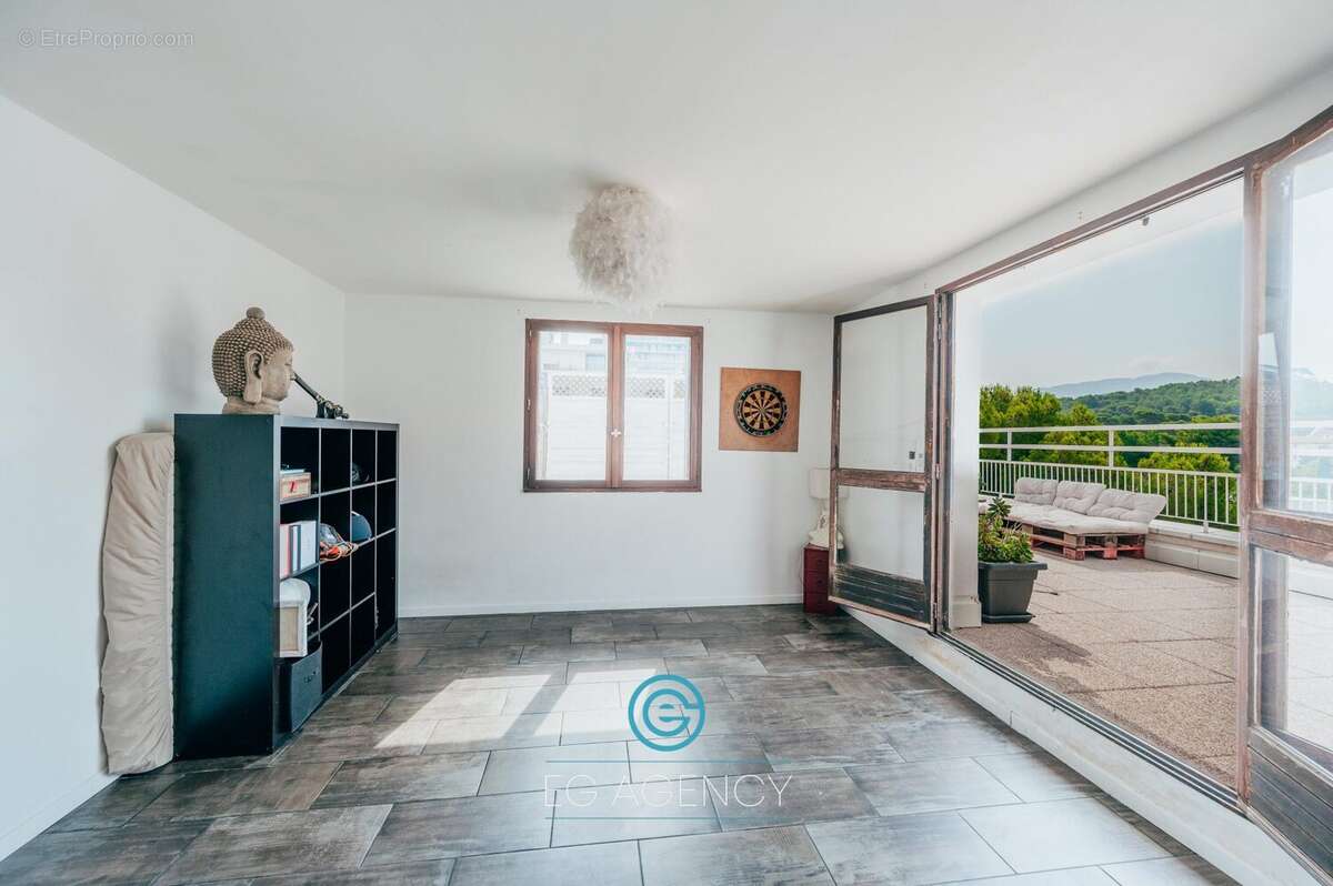 Appartement 30 m² à Marseille-9e  - photo 3