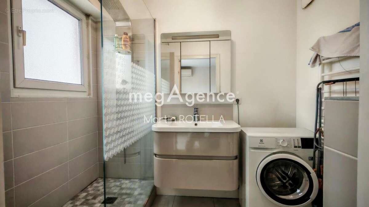 Appartement à SAINT-RAPHAEL