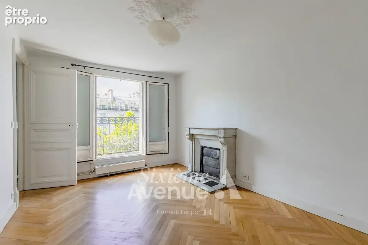 Boulevard Beaumarchais - Balcon - Vue Dégagée - Caves - photo 3