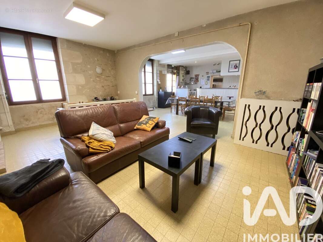 Maison 291 m² à Saint-Senoch  - photo 4