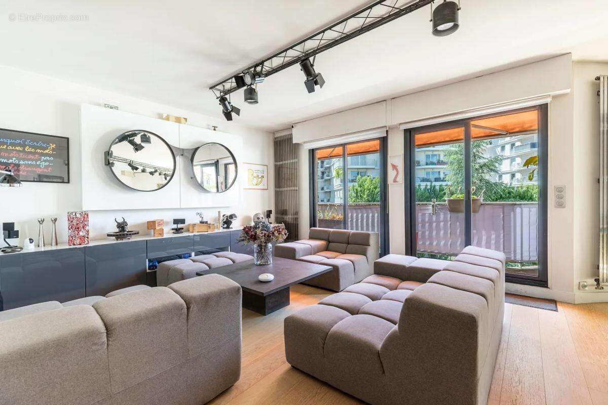Appartement à CLICHY