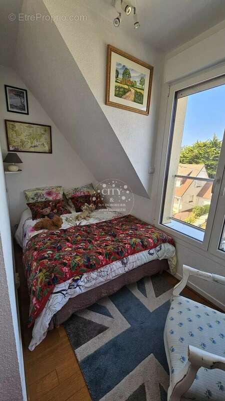 Secteur pinède - duplex traversant t3 avec terrasse - photo 8