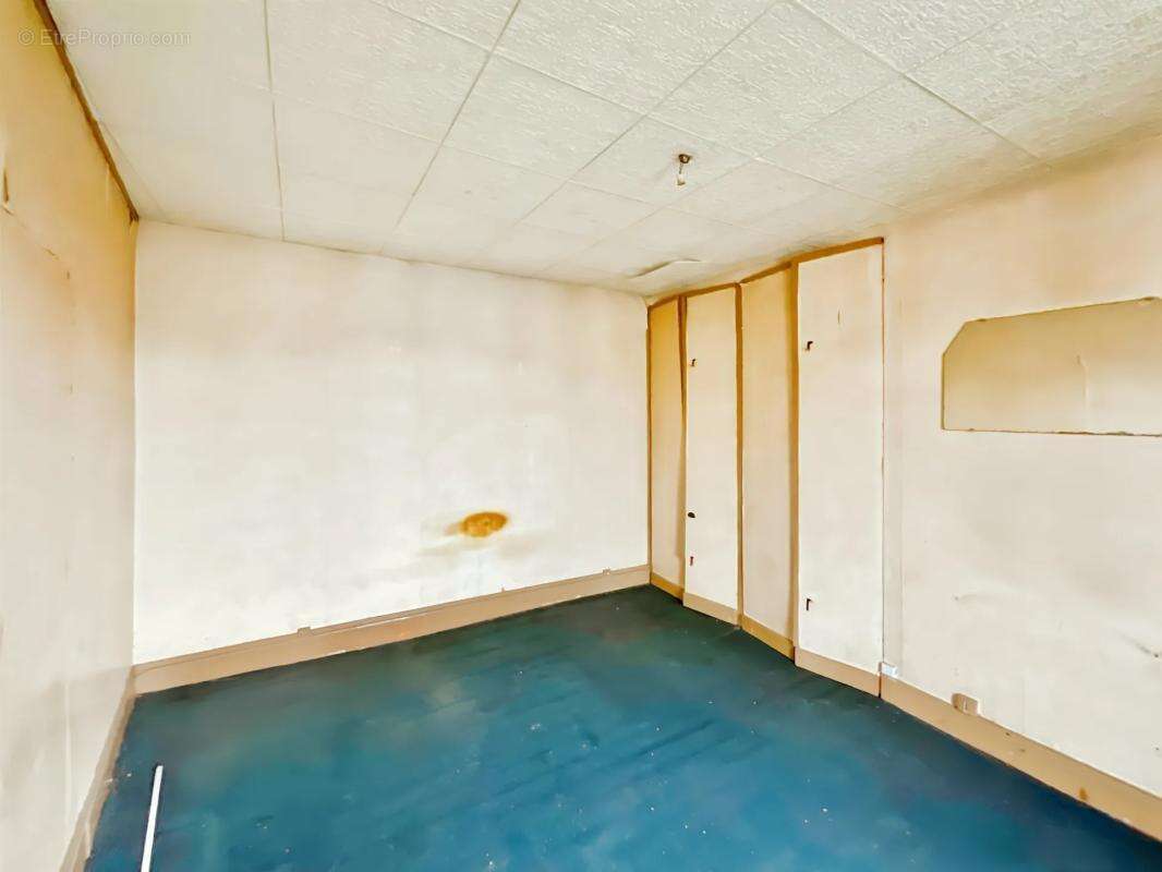 Maison à LA GUERCHE-SUR-L&#039;AUBOIS