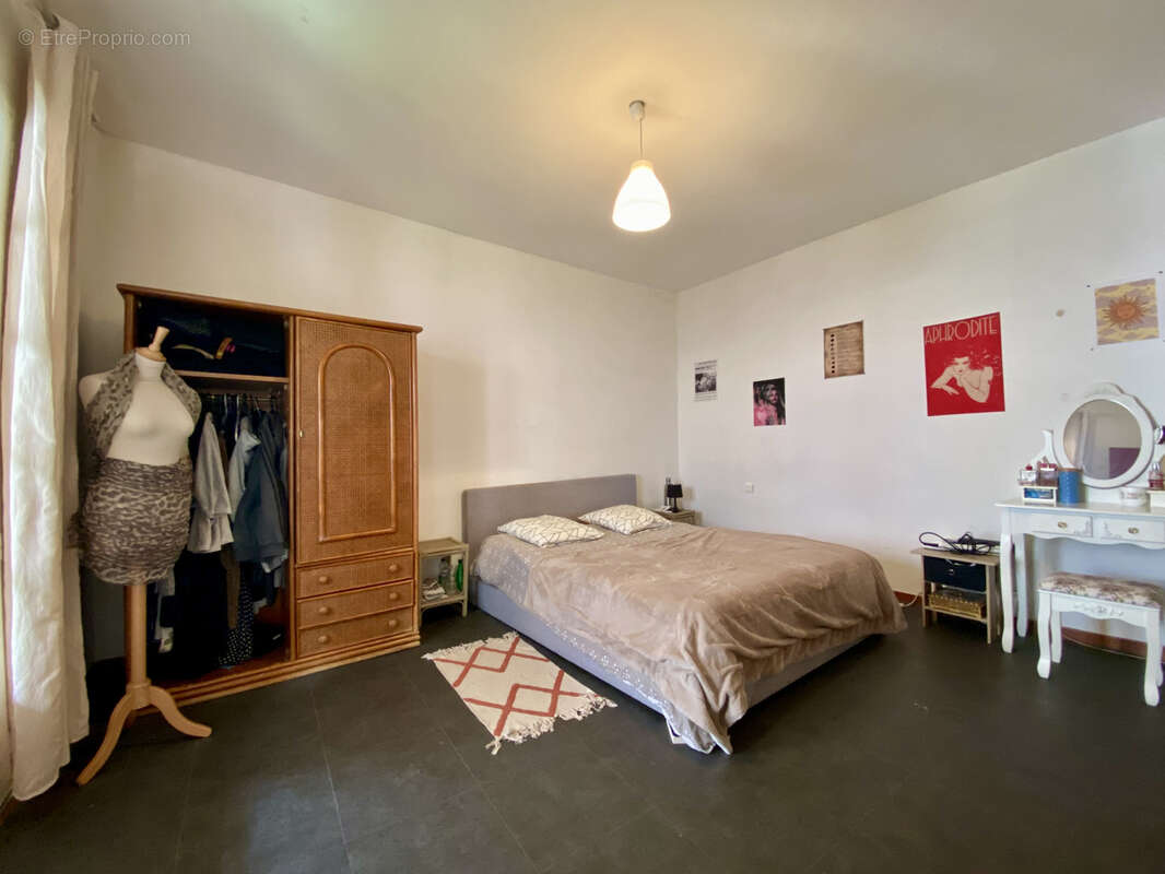 Maison à VIAS
