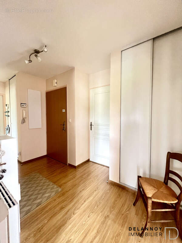 Appartement à MONS-EN-BAROEUL