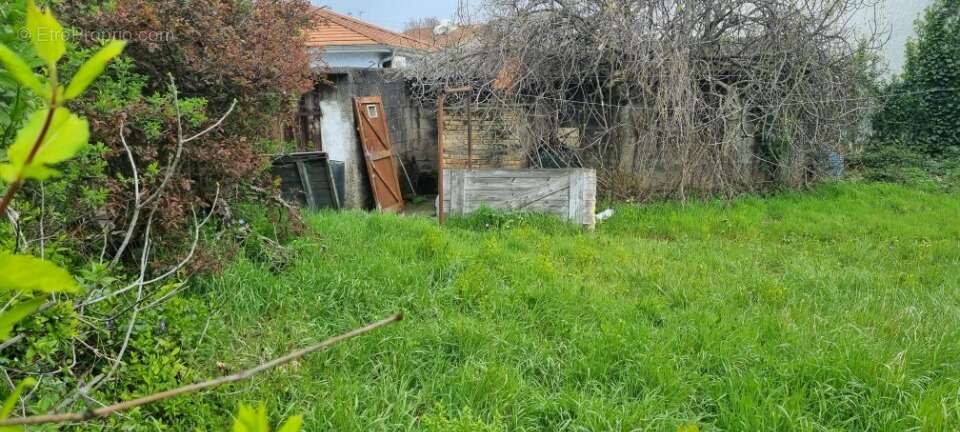 Terrain 451 m² à Venissieux  - photo 3